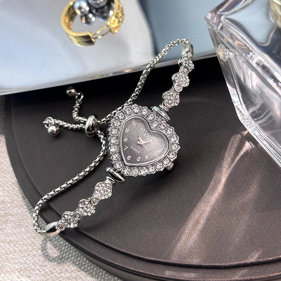 Heart-shaped  Diamond-Studded Flower Watch with Adjustable Bracelet