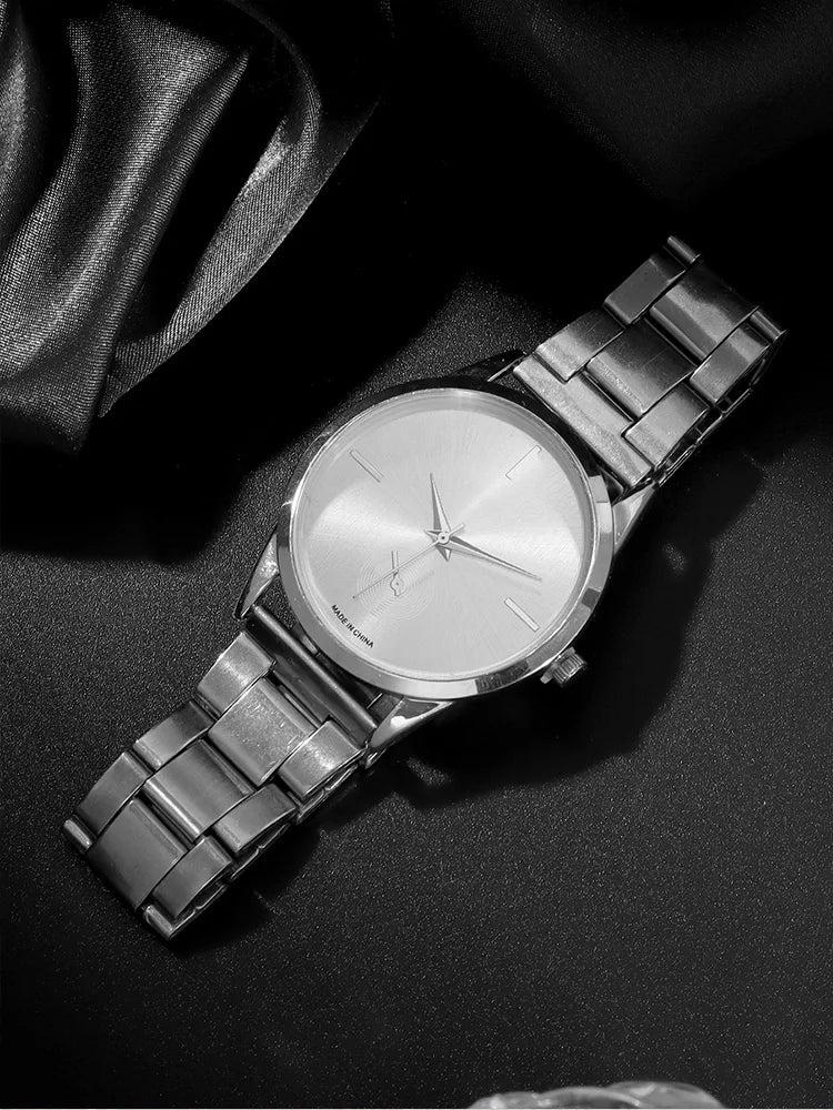 4pcs Fashion Versatile Couple Watch+Couple Necklace